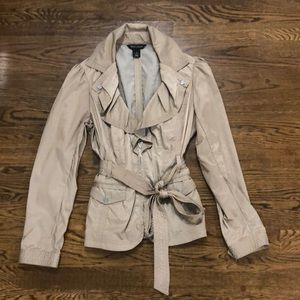 Women’s White House Black Market Gold Shimmery Nylon Jacket Size 6